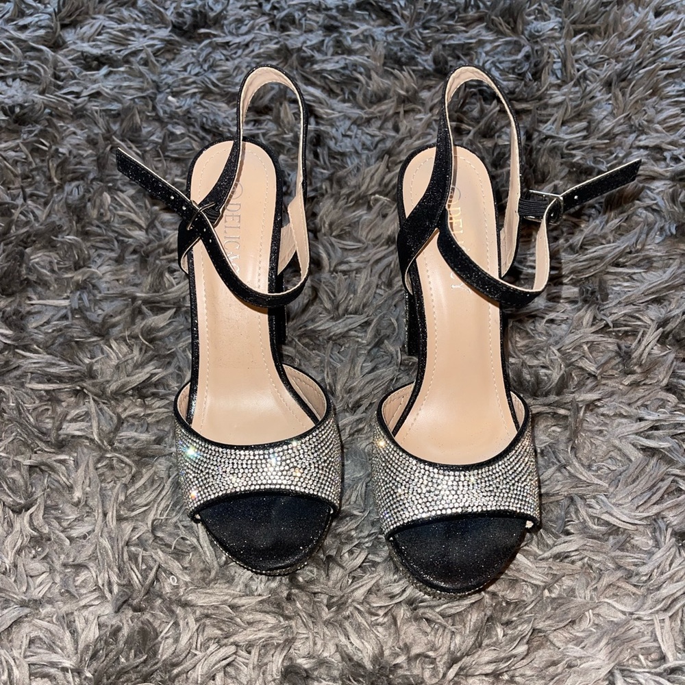 Black/sliver heels